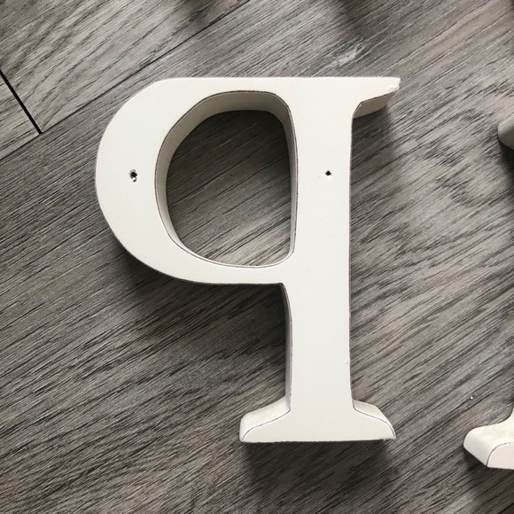 🔥SALE - any 4/$20. Sweet Pea Wooden Wall Letter Decor - Picture 4 of 5